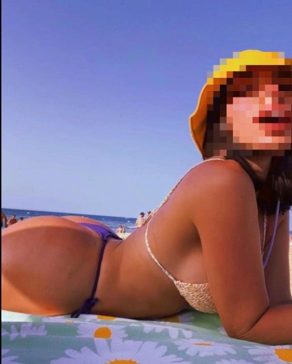 NOVEDAD JOVENCITA CALIENTE