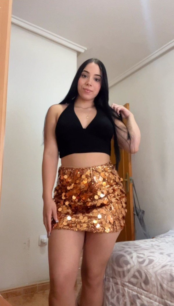 LINDA Y HERMOSA JOVENCITA,DE NUEVO EN TORREVIEJA