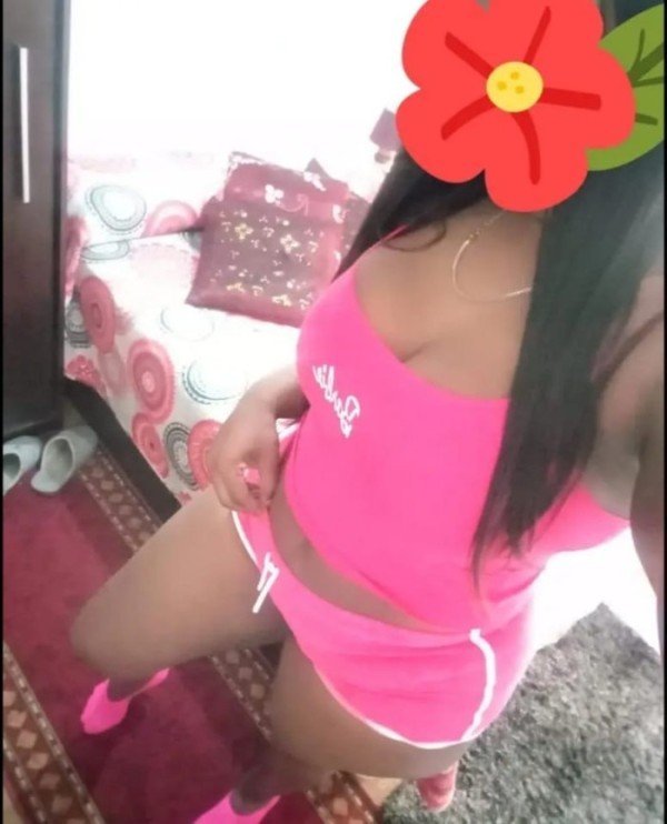 MULATA CALIENTE FOLLO POR PLACER 40 EUROS