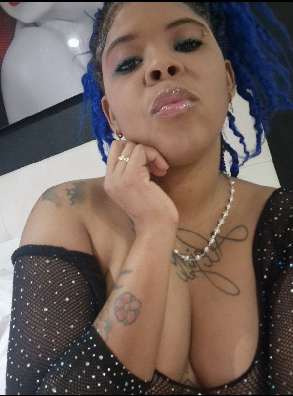 NOVEDAD EN OURENSE Quiero que me folles a cuatro bien Rico