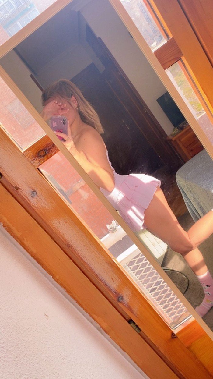 IMPLICADA SENSUAL APASIONADA ADICTA AL PLACER