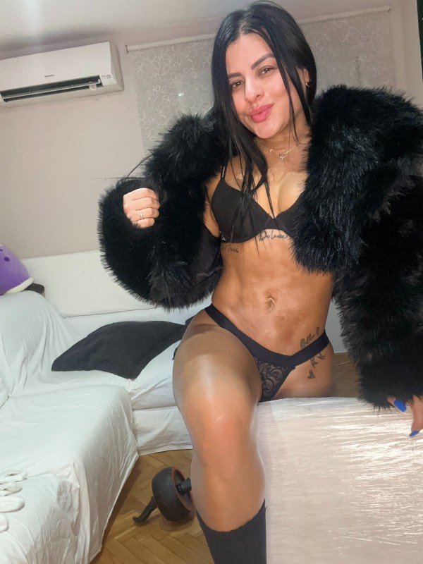 SARA. LAS AMERICAS SEXY Y COMPLACIENTE, QUIERES? HAGO TODO TODITO!!