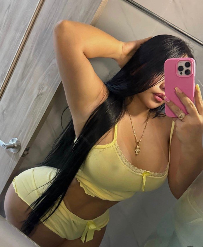 EXUEBRANTE DELICISOA EXPERTA EN DAR PLACER