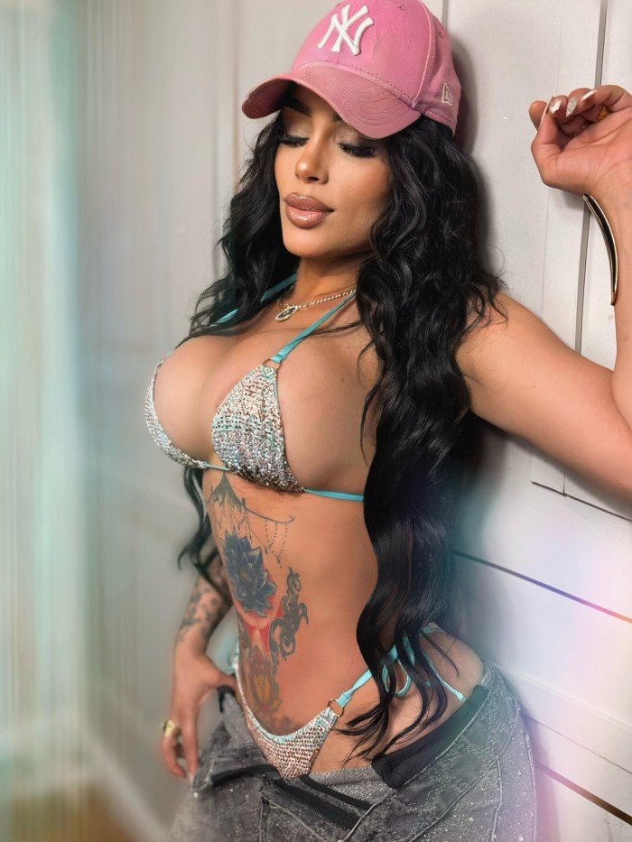 Novedad NICOL MUÑECA HUMANA***