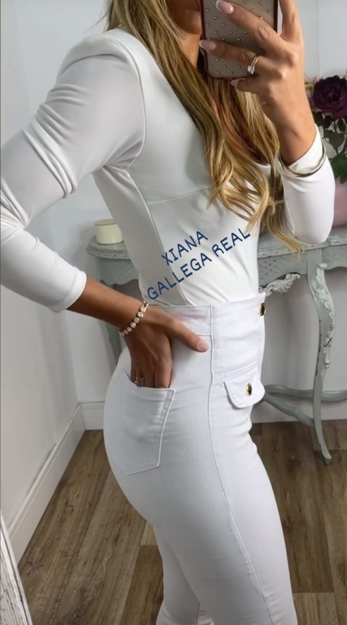 Mi cuerpo es un templo de placer…GALLEGA