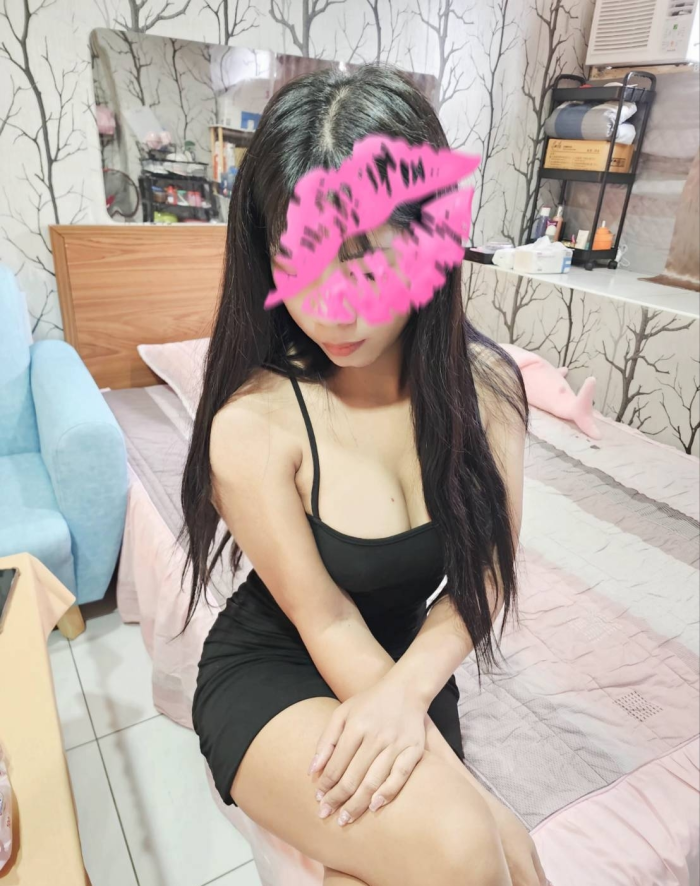 NUEVAS ESCORTS HERMOSAS DELGADAS SENSUALES