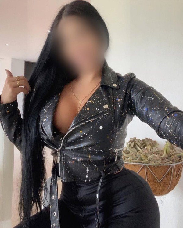 MASAJES DE LUJO… CARIÑOSA, SENSUAL Y ATREVIDA