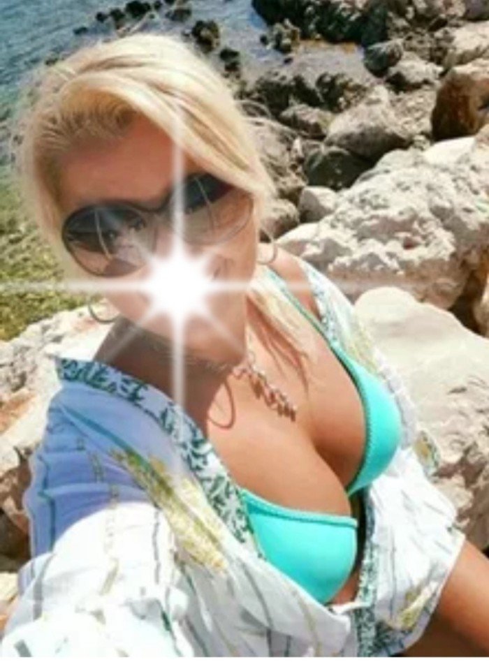 MADURA ESPAÑOLA~Masajes~ Speak English